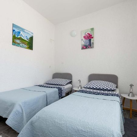 Apartament Dvi Ulike Labinci Zewnętrze zdjęcie