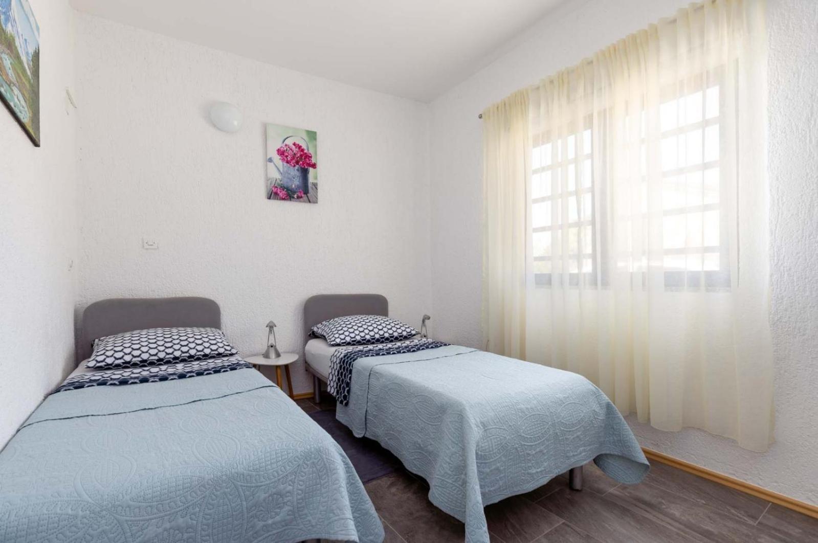 Apartament Dvi Ulike Labinci Zewnętrze zdjęcie